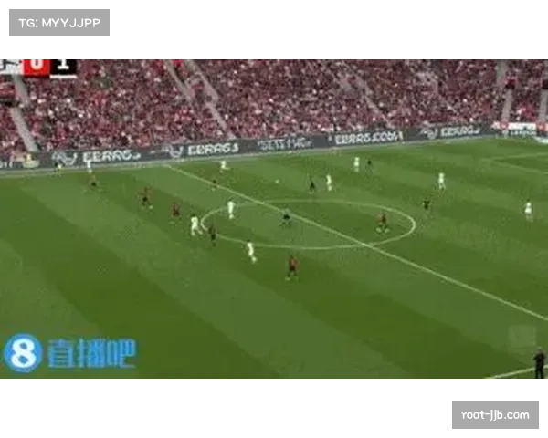 帕德博恩少打一人顽强抵抗 勒沃库森补时扳平引判罚争议