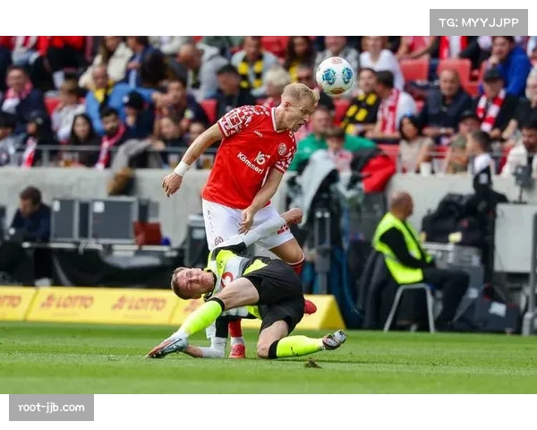 -拜仁两轮不胜暴露疲劳，密集赛程考验战术深度-