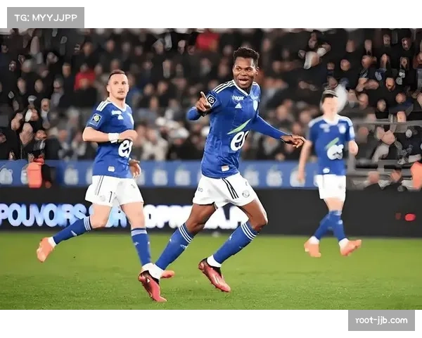 兰斯1-1勒阿弗尔，两队各取一分但保级压力未减